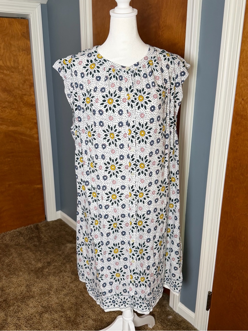 LOFT White Floral Midi Dress with Navy and Yellow Pattern. Women’s size XL.